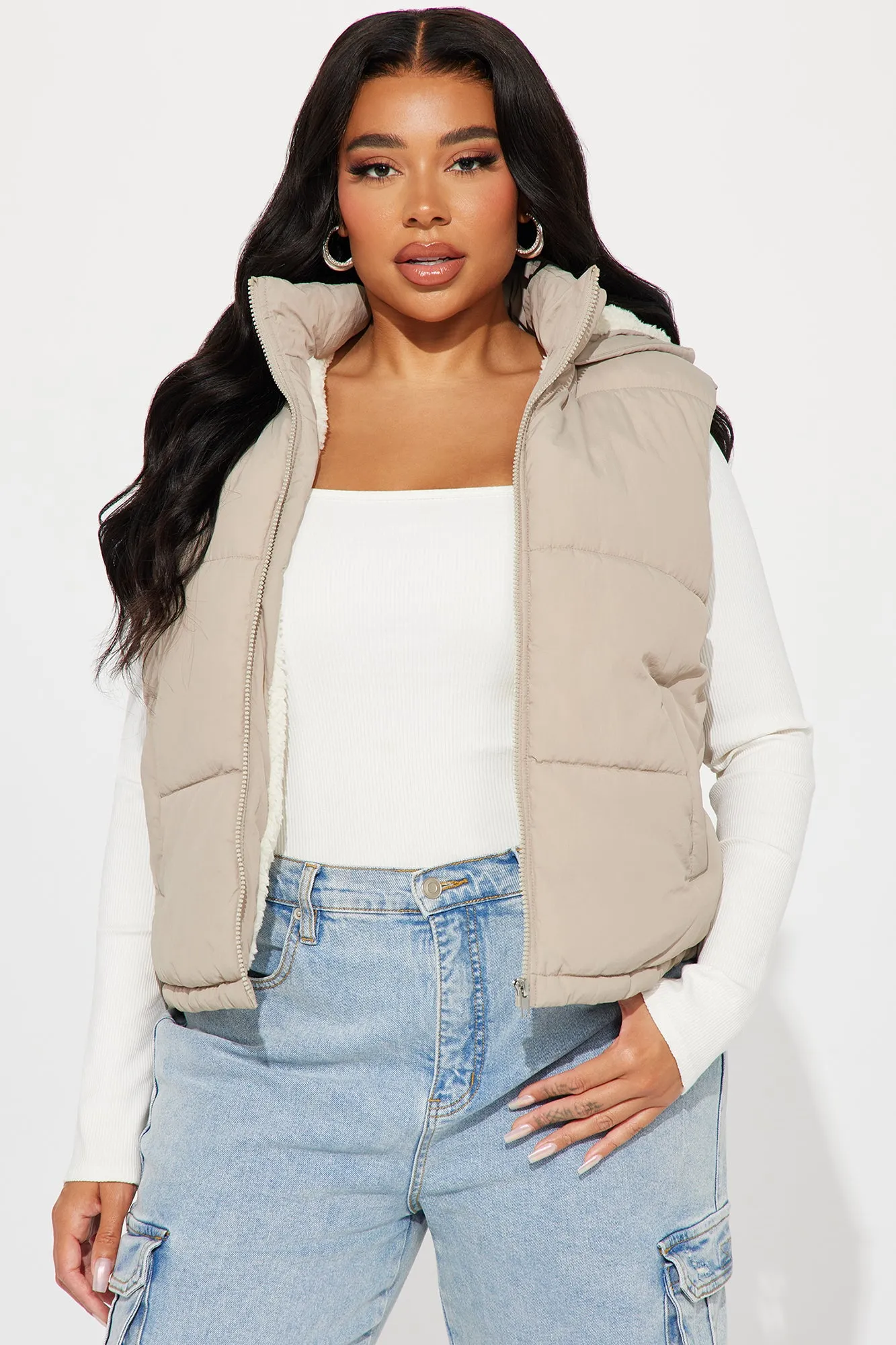 Airport Stops Puffer Vest - Khaki