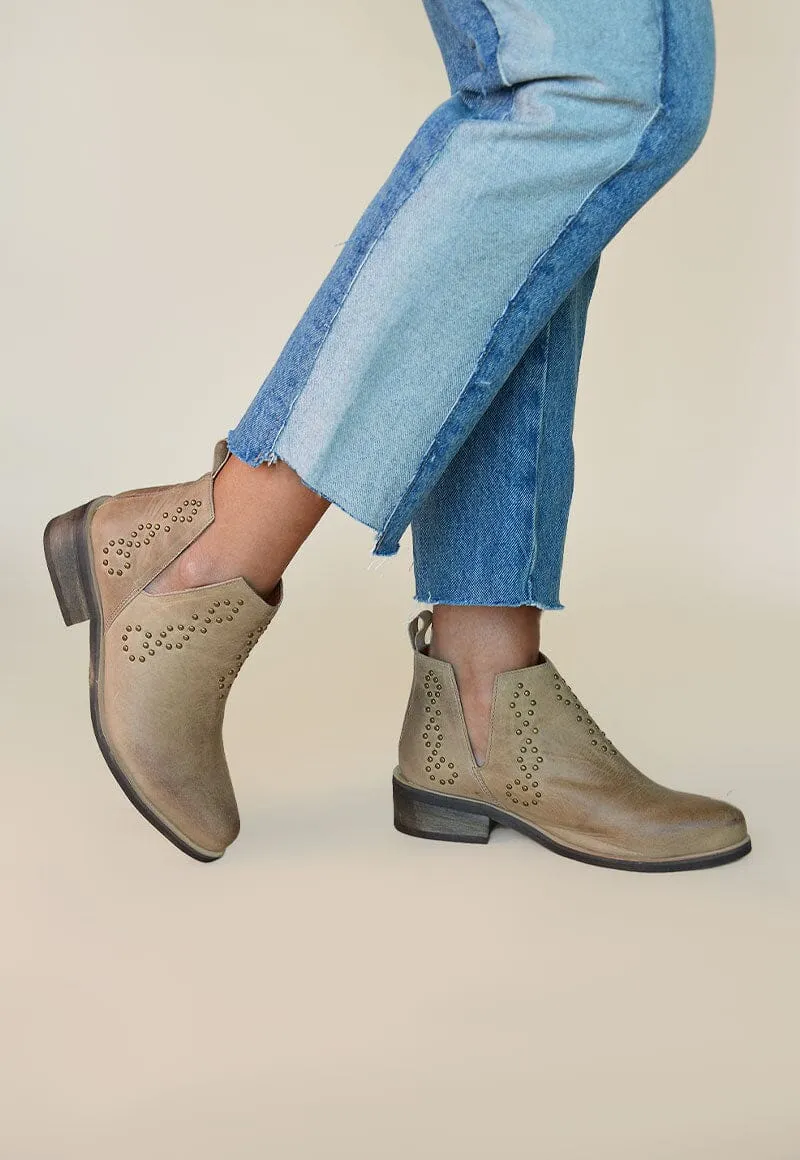 Botin Mujer / Emilia Taupe