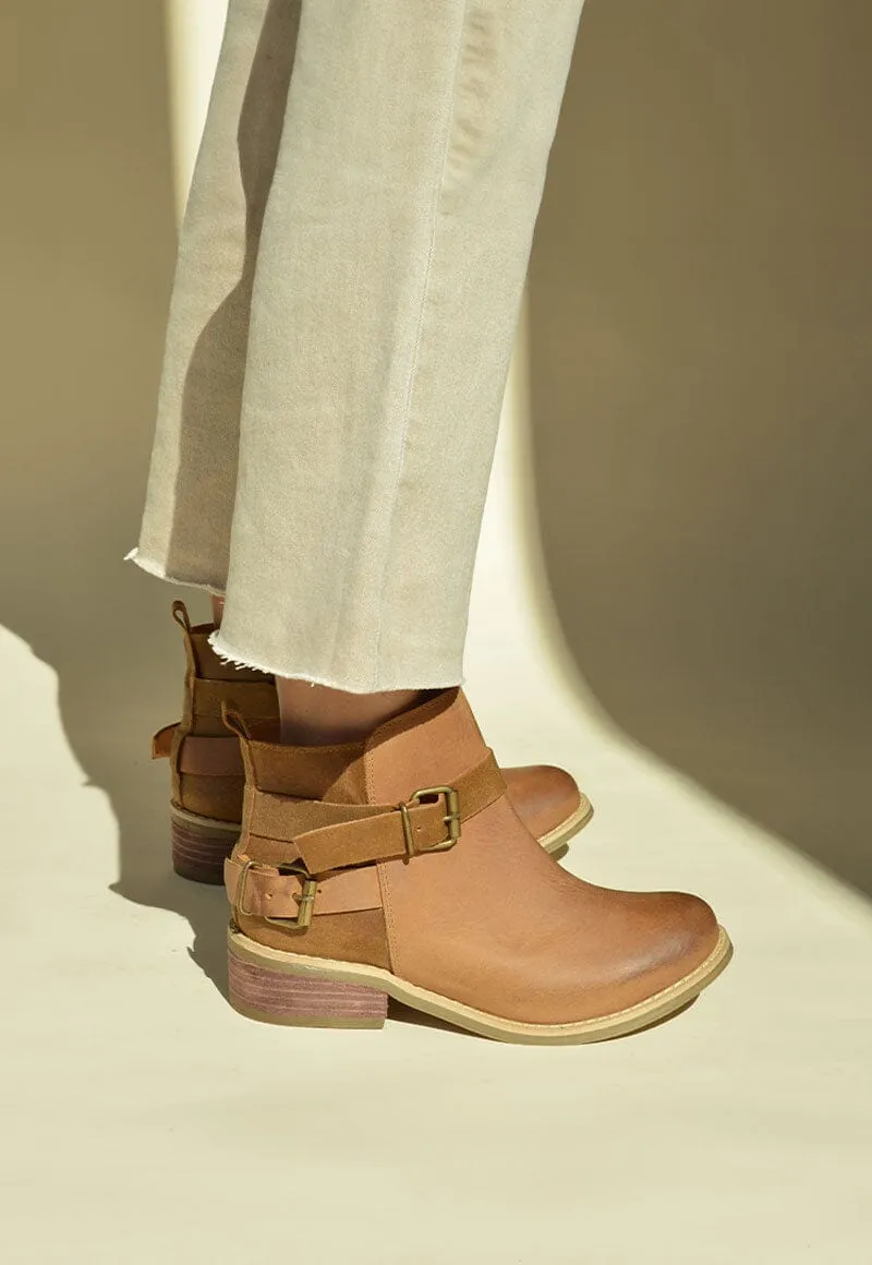 Botin Mujer / Laura Camel