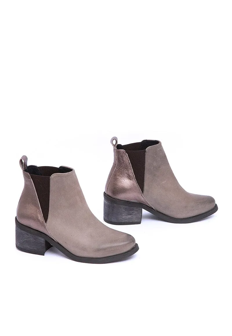 Womens Botin Suiriri in Gray with Enhanced Features