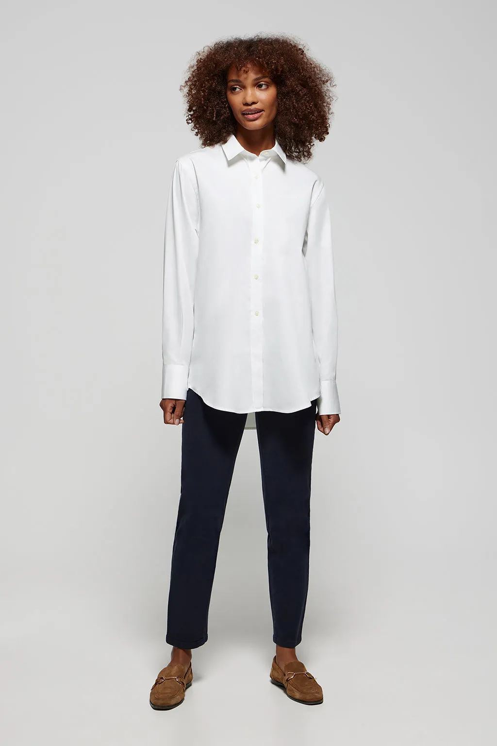 Camisa Cape blanca oversize con bordado minimal Polo Club