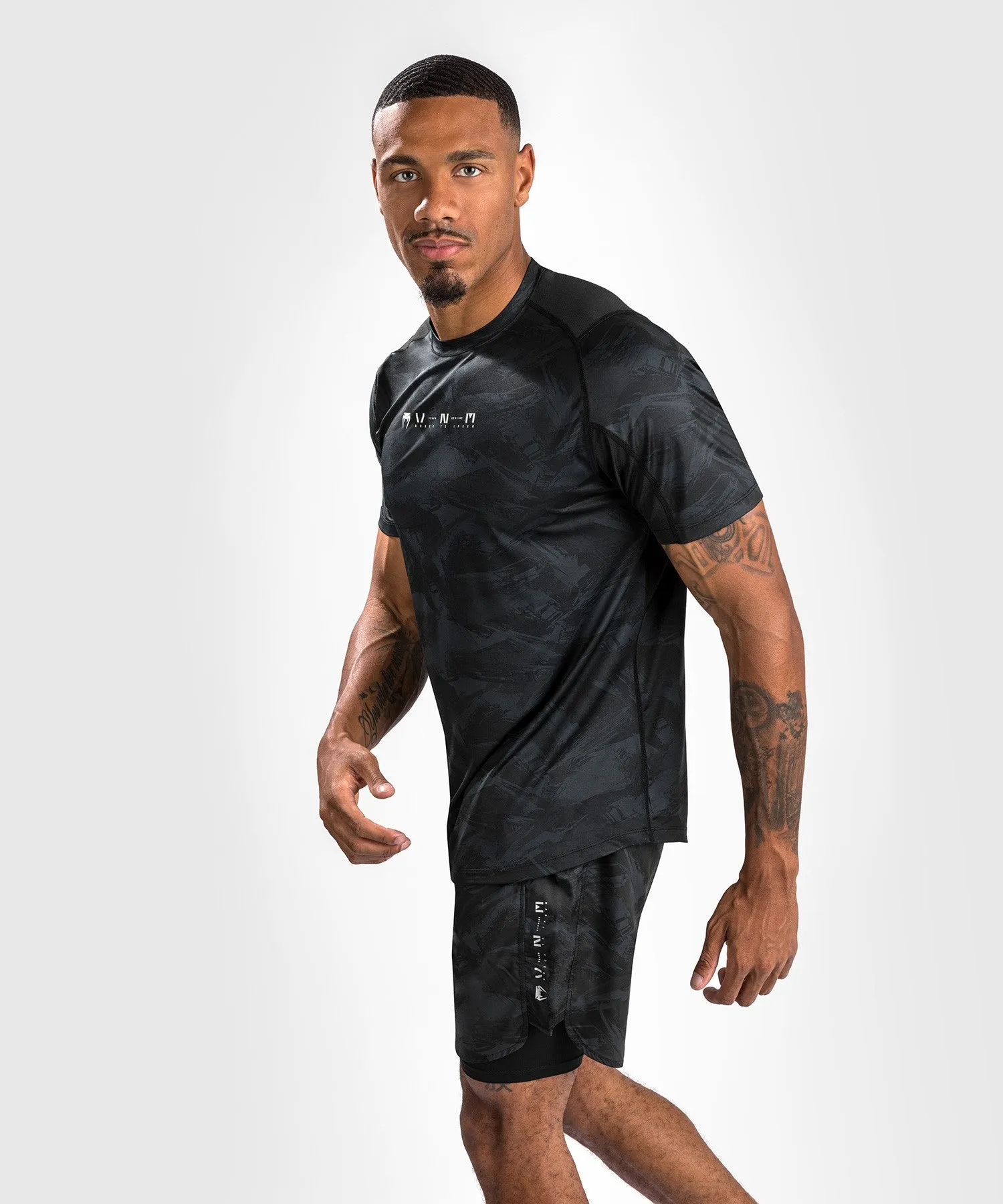 Camiseta Venum Dry Tech Electron 3.0 - Mangas Cortas - Negro