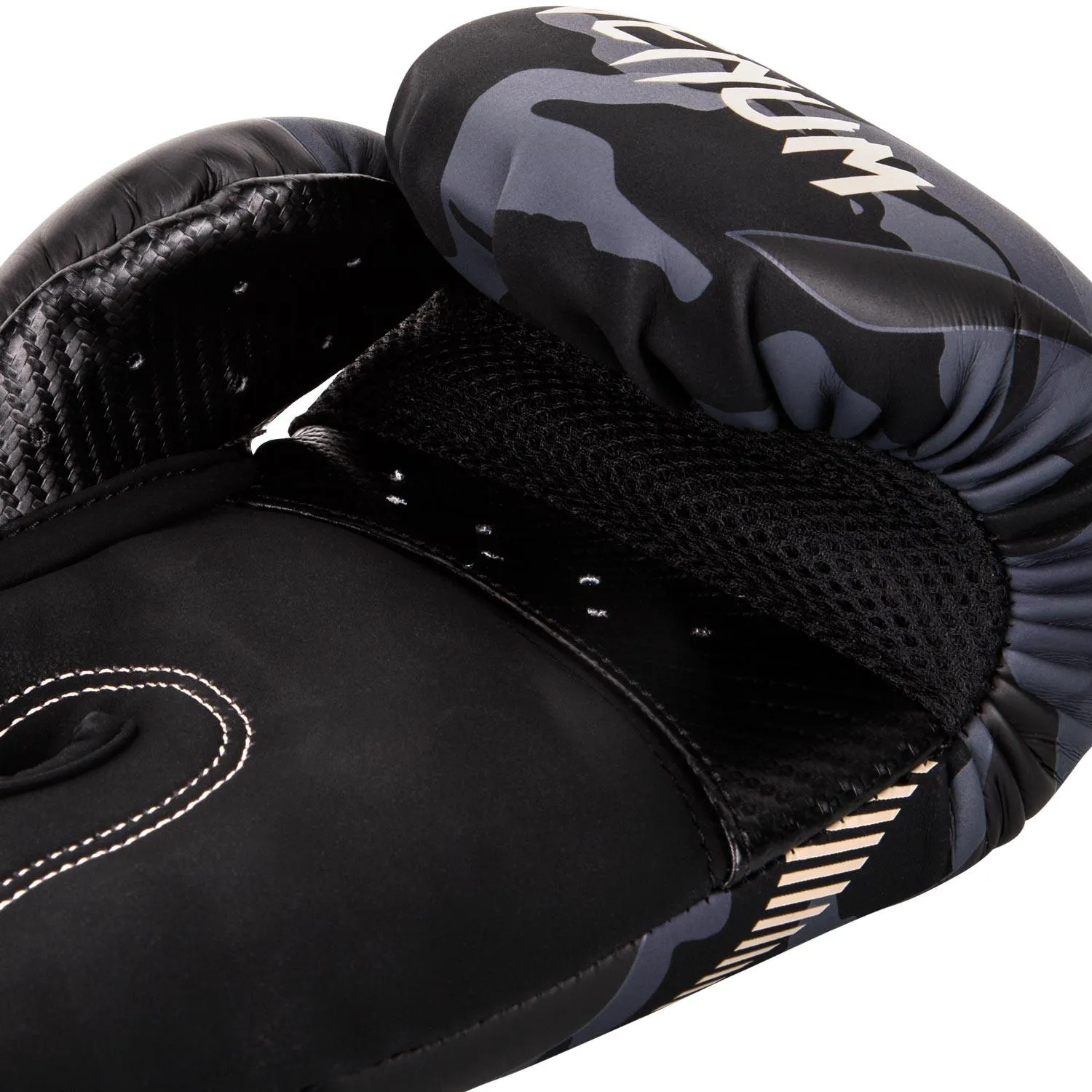 Guantes de Boxeo Venum Impact - Camo Oscuro/Arena