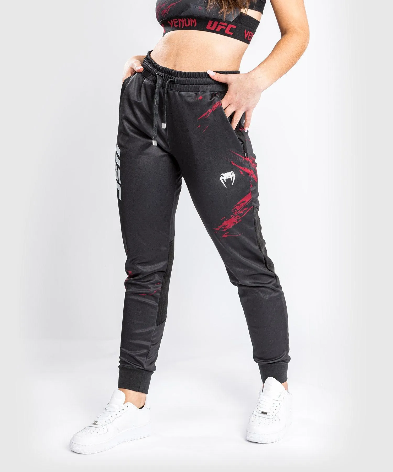 Pantalones deportivos UFC Venum Authentic Fight Week 2.0 - Para mujer - Negro/Rojo