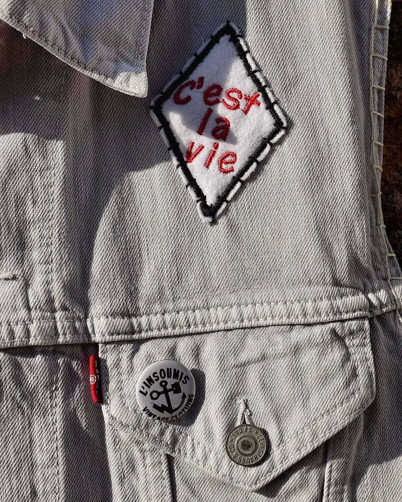 "ENDLESS RIDE" Handpainted Levi's Jacket/ veste peinte à la main