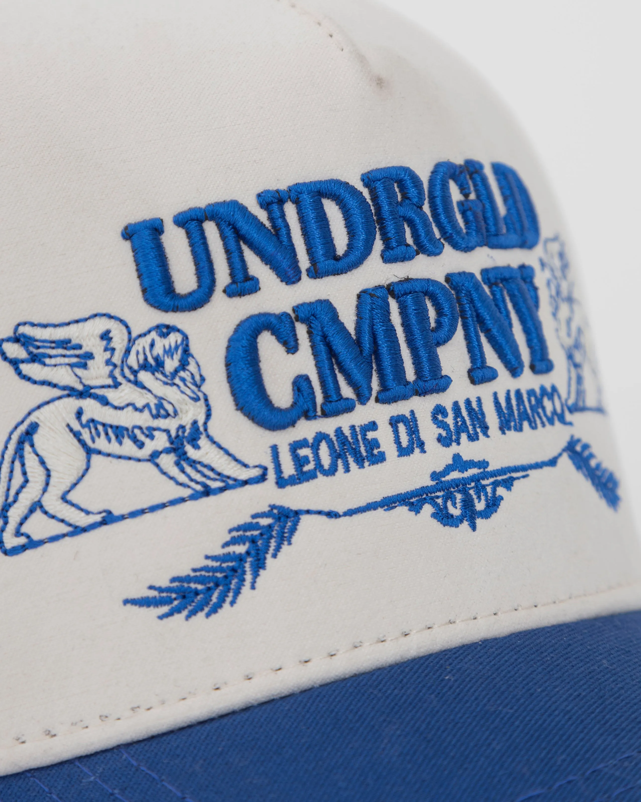 Symphony UNDRGOLD CMPNY Trucker Cap Blue / White