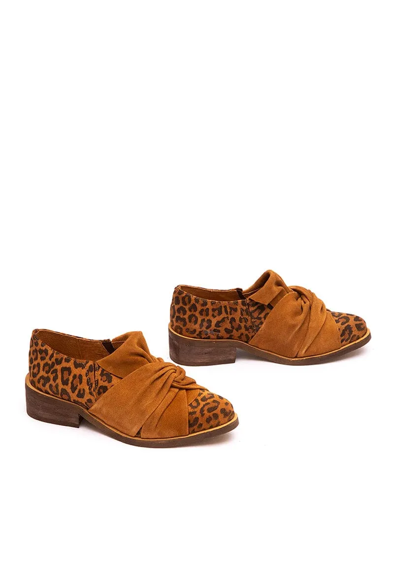 Zapato Mujer / Agachadiza Camel Print